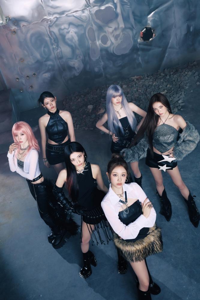 ‘베이비몬스터’ 가요대전 찢었다… 압도적 라이브에 ‘전율’