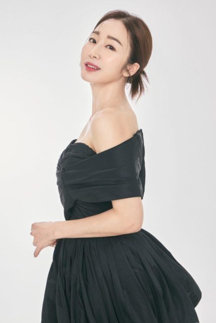 MBC 공채 아나운서 출신 김경화, 마스크스튜디오와 새 출발