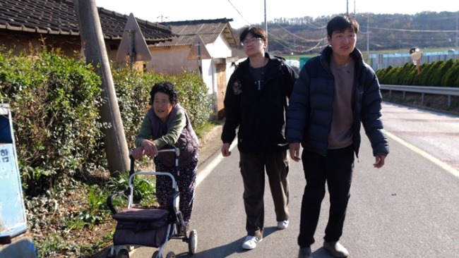 동행 554회 ‘우리 할매, 우리 형’ 형과 할머니 지키는 대학생 상원이의 삶