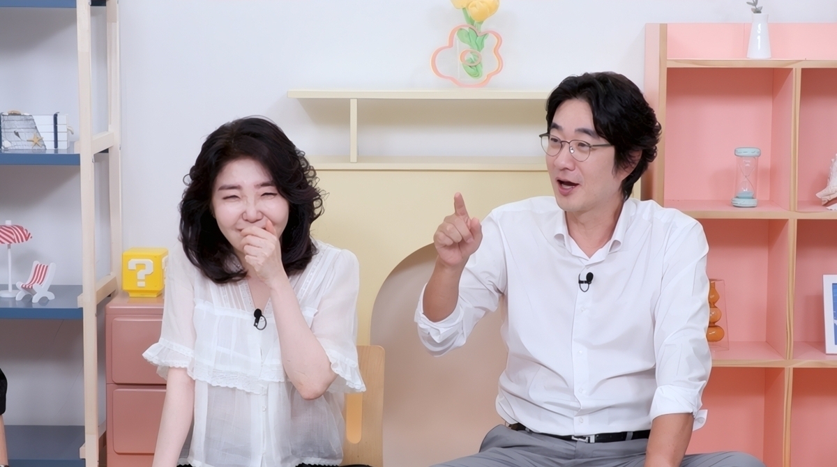 옥탑방의 문제아들 327회 여에스더♥홍혜걸, 33년 ‘키스리스’ 이유는?