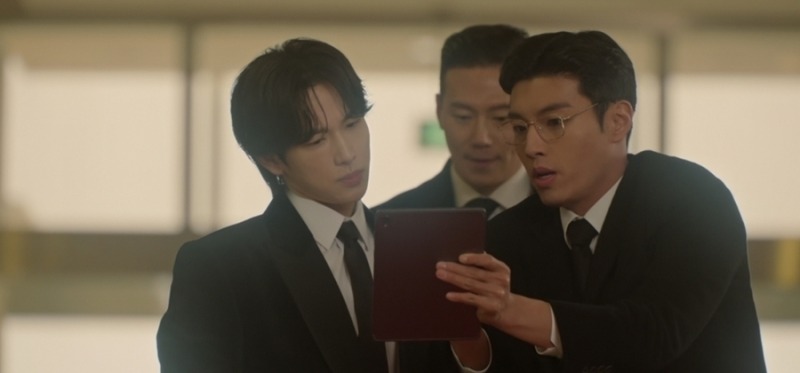 첫 방송부터 드러난 능청 연기