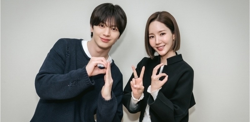 박민영과 육성재의 첫 로맨스 호흡