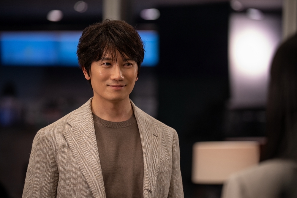 '아파트' 지성, 돈 노린 사기극 끝에 찾은 '진짜 가족'